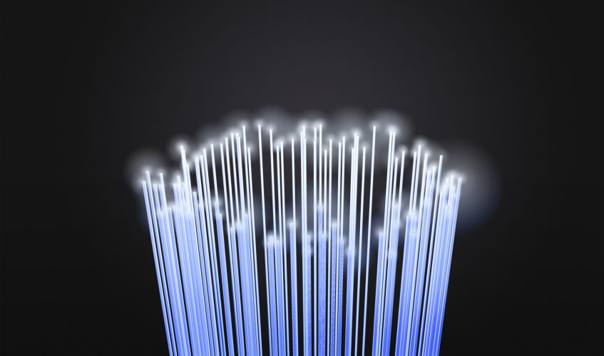 Bild: "Glasfaser Glass Fiber - Blau" von Christoph Scholz https://www.flickr.com/photos/140988606@N08/ via flickr.com, lizensiert unter CC BY-SA 2.0 https://creativecommons.org/licenses/by-sa/2.0/
