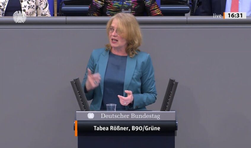 Rede zur Aktuellen Stunde Rede zur Aktuellen Stunde „Meinungsfreiheit schützen, Zensur verhindern – Debattenkultur bewahren“ der AfD am 7.5.2021 Bild: Tabea Rößner Copyright Deutscher Bundestag