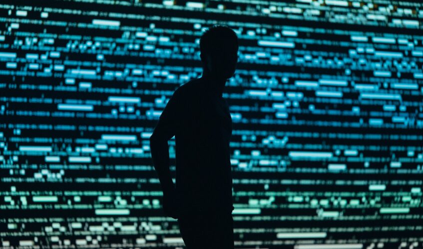 NetzDG gemeinsam weiterentwickeln Erstellt mit Canva